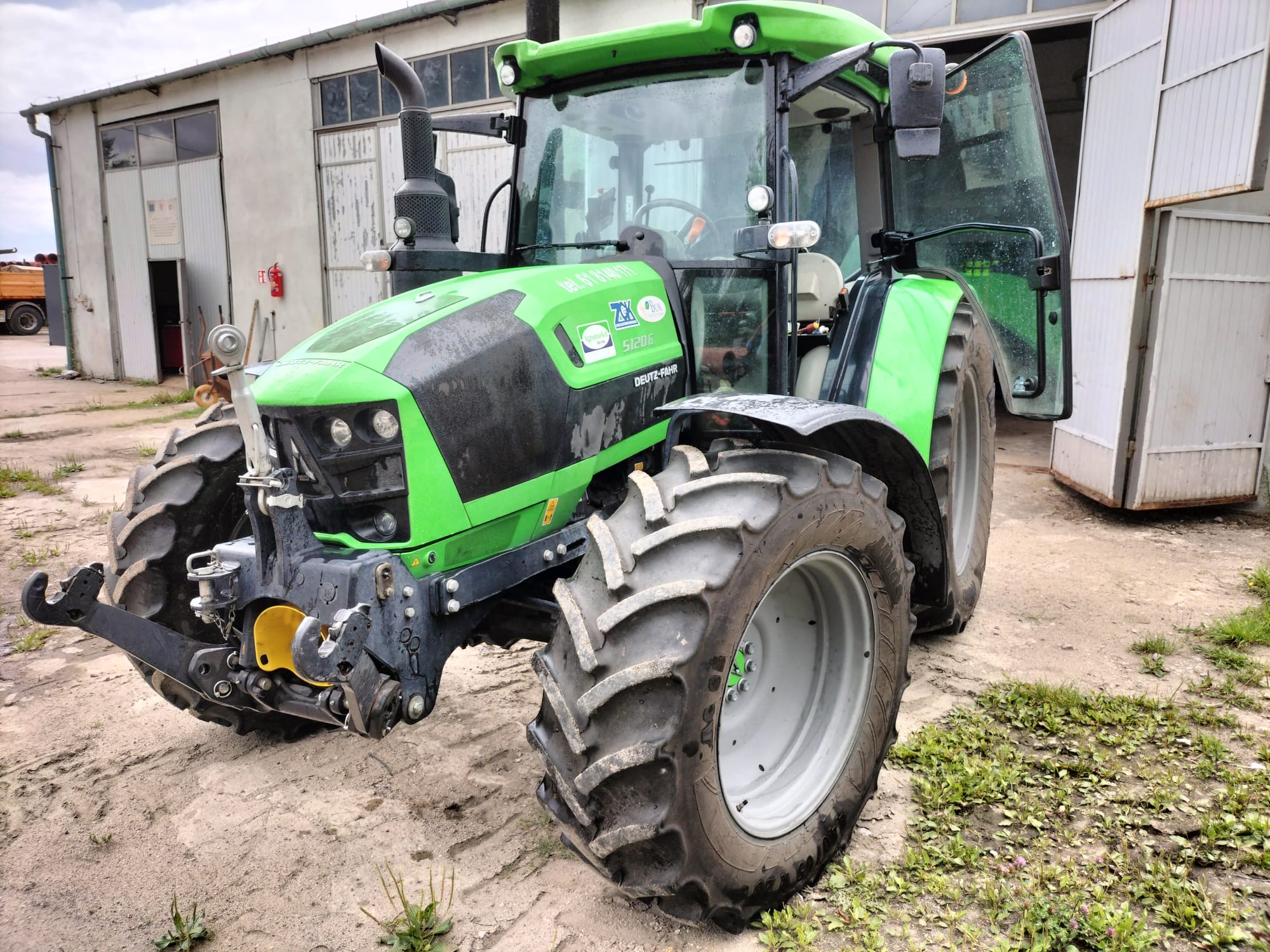 deutz-fahr-5120-g-02